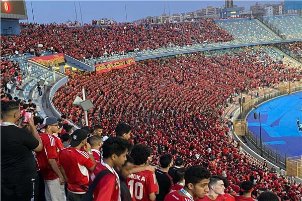 بموافقة الأمن.. الحضور الجماهيري في مباراة الأهلي مع صن داونز في القاهرة 100%
